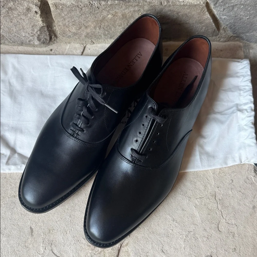 Allen Edmonds Carlyle Plain Toe Oxford 8830 Black Leather Mens Size 11. NWOT